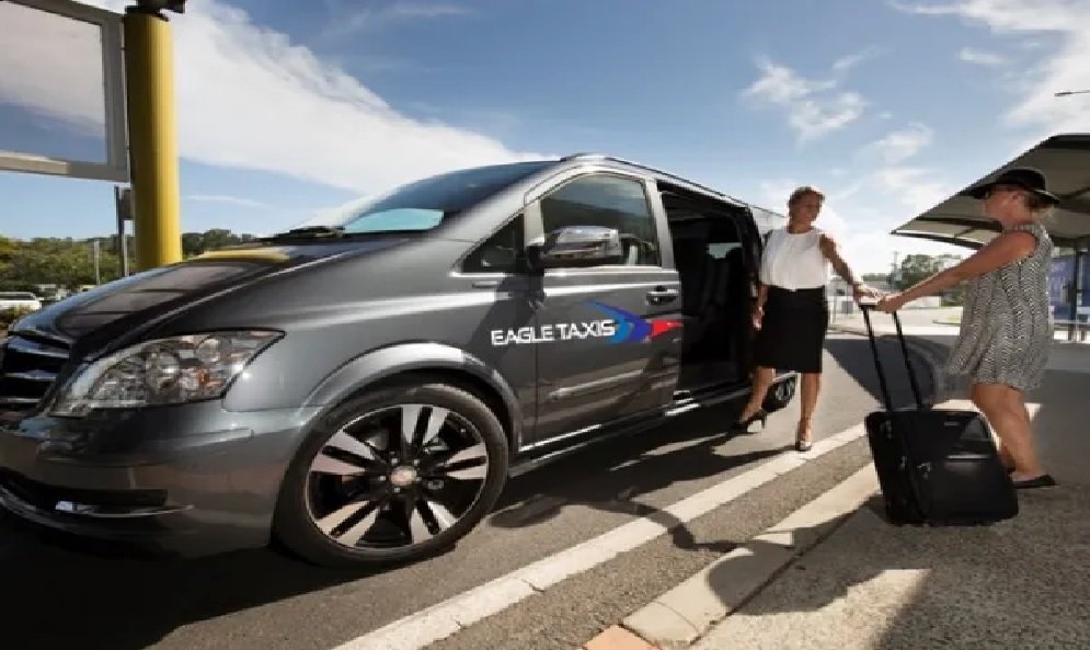 Oxford Airport Taxi Ensures Stress-Free Transfers to and from the Airport