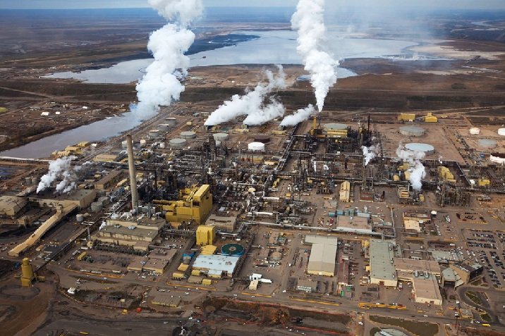 The Hidden Impact of Refineries on the Air We Breathe