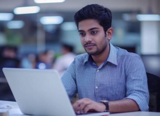 Online MBA & Online BBA in Finance Studies for High ROI Jobs